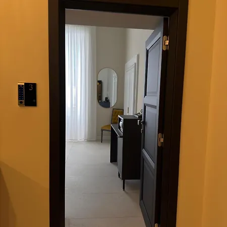 Svelata Toledo Bed & Breakfast Naples